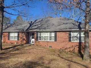 Foreclosed Home - 207 PIN OAK DR, 71953