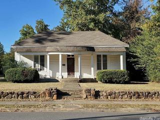 Foreclosed Home - 911 SUTHERLAND AVE, 71953