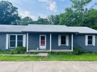 Foreclosed Home - 8827 HIGHWAY 5 N, 72002