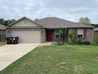 Foreclosed Home - 3224 SAGE GRASS LN, 72002