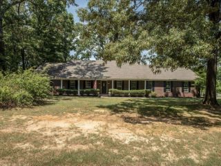 Foreclosed Home - 32 DOGWOOD MEADOWS LN, 72007