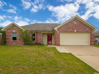 Foreclosed Home - 3003 WILD BERRY DR, 72015