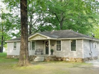 Foreclosed Home - 221 N TAFT ST, 72015