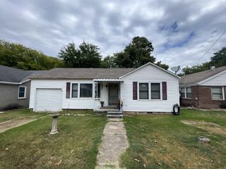 Foreclosed Home - 317 ASHLEY, 72015
