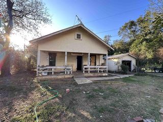 Foreclosed Home - 408 WESTBROOK RD, 72015