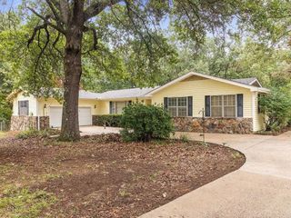 Foreclosed Home - 610 JAMES DR, 72023