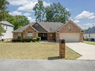 Foreclosed Home - 1032 GOLDEN HILLS DR, 72023