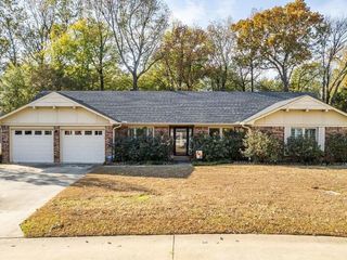 Foreclosed Home - 21 RED OAK DR, 72034