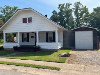Foreclosed Home - 1320 CLIFTON ST, 72034