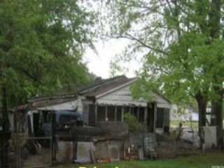 Foreclosed Home - 646 VAN PELT, 72036