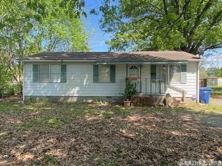 Foreclosed Home - 411 SW 3RD ST, 72046