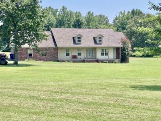 Foreclosed Home - 2 WINTERBERRY DR, 72058