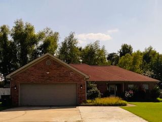 Foreclosed Home - 3505 S RIDGE DR, 72076
