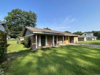 Foreclosed Home - 1812 N JAMES ST, 72076