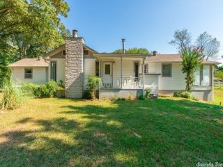 Foreclosed Home - 7910 NARROWS RD, 72087