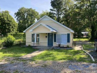 Foreclosed Home - 317 PECAN ST, 72104