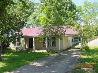 Foreclosed Home - 305 FORREST DR, 72112