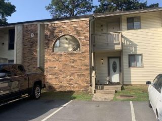 Foreclosed Home - 101 PINE FOREST DR APT 7B, 72113