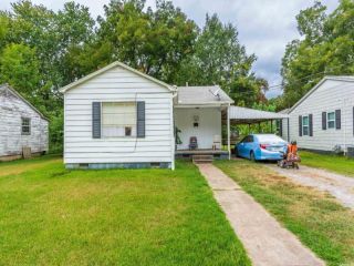 Foreclosed Home - 707 HYACINTH ST, 72117