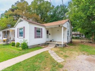 Foreclosed Home - 703 HYACINTH ST, 72117