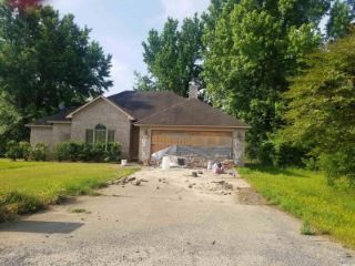 Foreclosed Home - 716 WILDROSE ST, 72117