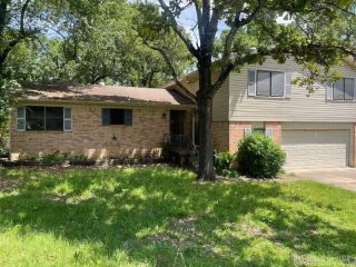 Foreclosed Home - 1008 DYSON DR, 72120