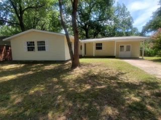 Foreclosed Home - 118 HILLWOOD DR, 72120