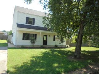 Foreclosed Home - 514 N Pine, 72126