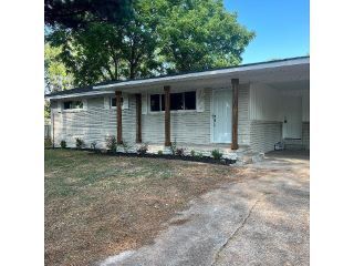 Foreclosed Home - 7 CLOVERDALE BLVD, 72143