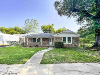 Foreclosed Home - 304 E PINE ST, 72150