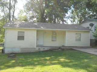 Foreclosed Home - 3313 WALKER ST, 72204