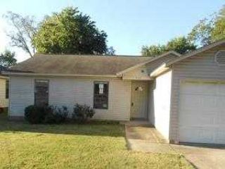 Foreclosed Home - 4421 W 17th St, 72204