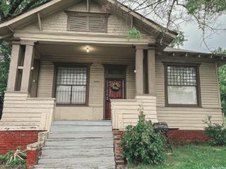 Foreclosed Home - 1004 S WOODROW ST, 72204