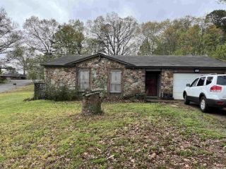 Foreclosed Home - 1824 JOYCE CT, 72204