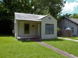 Foreclosed Home - 2220 S MARTIN ST, 72204