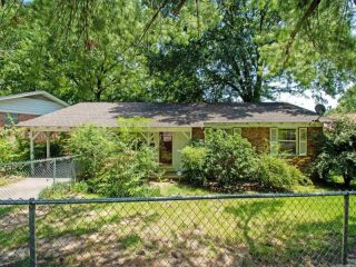 Foreclosed Home - 25 HOLLY HILL RD, 72204