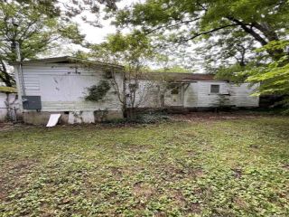 Foreclosed Home - 2803 S MONROE ST, 72204