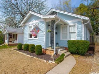Foreclosed Home - 5418 C ST, 72205