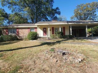 Foreclosed Home - 222 BECKWOOD DR, 72205