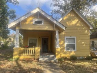 Foreclosed Home - 2609 S BATTERY ST, 72206