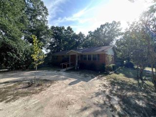 Foreclosed Home - 18318 IRONTON RD, 72206