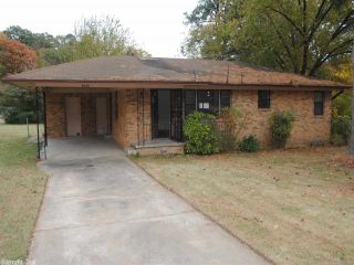 Foreclosed Home - 4000 Bruno Rd, 72209