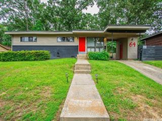 Foreclosed Home - 64 S MEADOWCLIFF DR, 72209