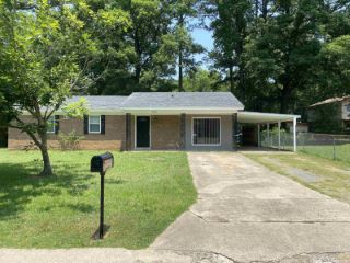 Foreclosed Home - 7100 EDDY LN, 72209