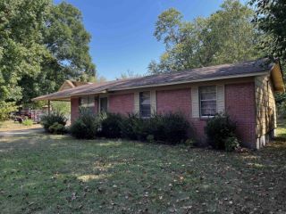 Foreclosed Home - 5513 LANCASTER RD, 72209