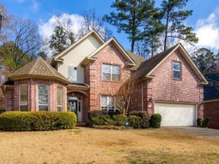 Foreclosed Home - 2900 MOSSY CREEK DR, 72211
