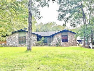 Foreclosed Home - 9914 PINNACLE VALLEY RD, 72223