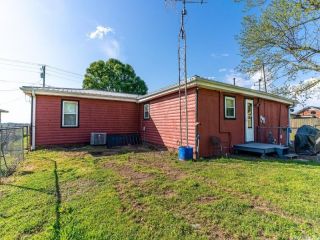 Foreclosed Home - 1642 E STATE HIGHWAY 239, 72315