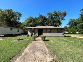 Foreclosed Home - 821 MISSISSIPPI ST, 72331