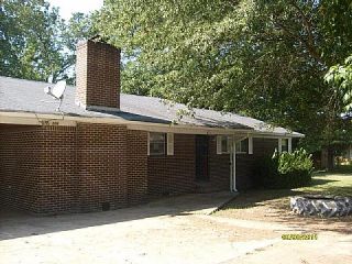 Foreclosed Home - 226 N US HIGHWAY 61, 72350